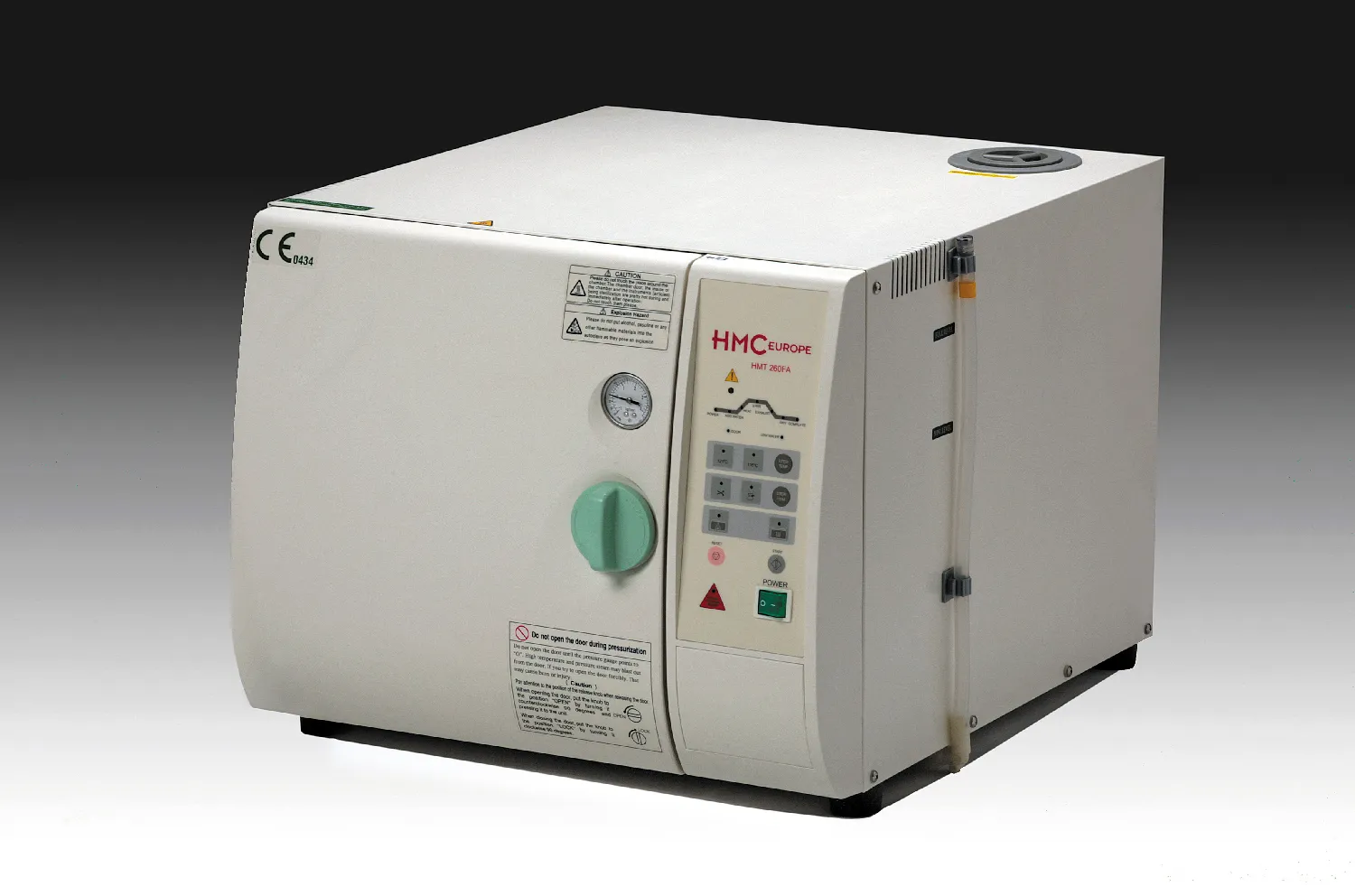 Autoclave de Sobremesa. Modelo: HMT 260 FA. HMC. Temp. (ºC): 121-135. Volumen cámara: 24 L. Dim. cámara: 260 mm Ø x 450 mm. Dim. Ext. AnxAlxPr (mm): 533x442x655. Alimentación: 230 V, 50/60 Hz.