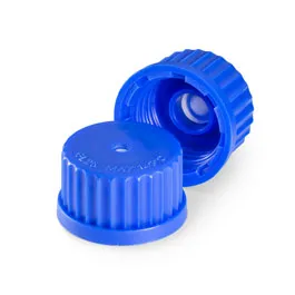 Tapón GL con membrana ventilada de PTFE soldada para la igualación de presiones. DURAN®. Rosca DIN (GL): 25. Tamaño poro (um): 0,2. Diámetro externo (mm): 33. Altura (mm): 19. Material: PP. Color: azul