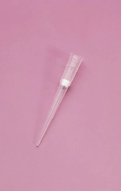 Punta con filtro para pipetas automáticas. De 2-100µl. Vol. (µl): 2-100. Color: Natural. Tipo: Gilson con filtro. Presentación: Rack estéril. Marca: Kartell. Compatibilidad: Kartell (pl100), Gilson (p100)