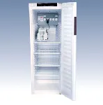 Incubador DBO. Modelo: TC 710 S. Capacidad (L): 288. Dimensiones An x Al x Pr (mm): 600x1684x654. LOVIBOND®