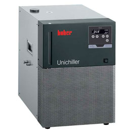 Unichiller 012 OLÉ. HUBER. Con controlador OLÉ. Rango Tª (ºC): De -20 a 40. Estab. Tª (ºC): ±0,5. Potencia frigorífica a -10ºC (W): 700. Potencia frigorífica a 0ºC (W): 1000. Potencia frigorífica a 15ºC (W): 1200. Presión (l/min) - bar: 29-1. Vol. (l): 3,8. Dim. AnxAlxPr (mm): 420x487x579