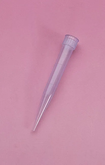 Punta para pipetas automáticas. De 100-1.000µl con corona. Color: Azul. Tipo: Eppendorf. Presentación: Rack. Marca: Daslab. Compatibilidad: Eppendorf, Socorex, Brand y otras